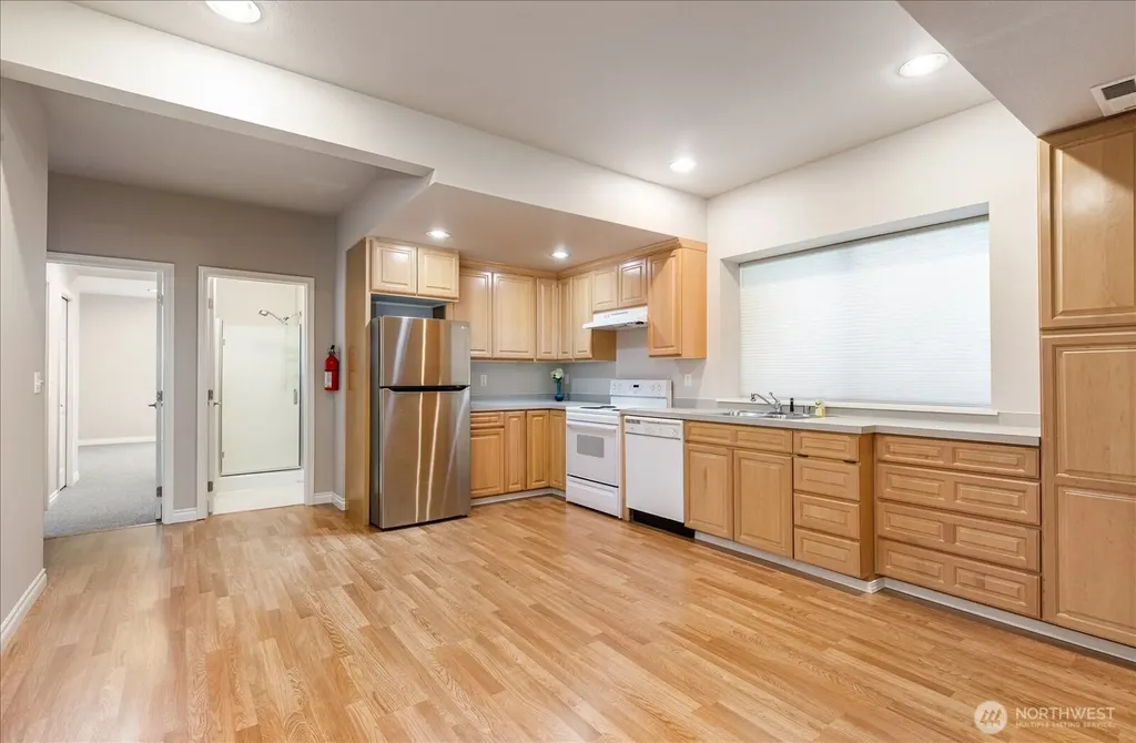 5653 Useless Bay Avenue Langley WA 98260