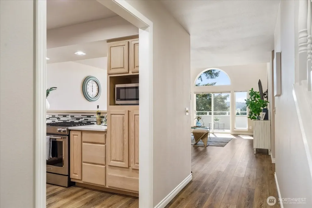 5653 Useless Bay Avenue Langley WA 98260