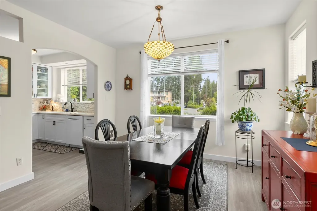 7009 196th Street SW Lynnwood WA 98036