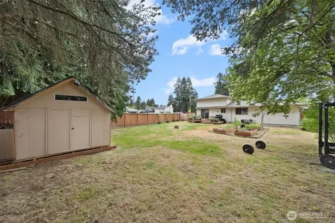 1703 N Frace Street Tacoma WA 98406