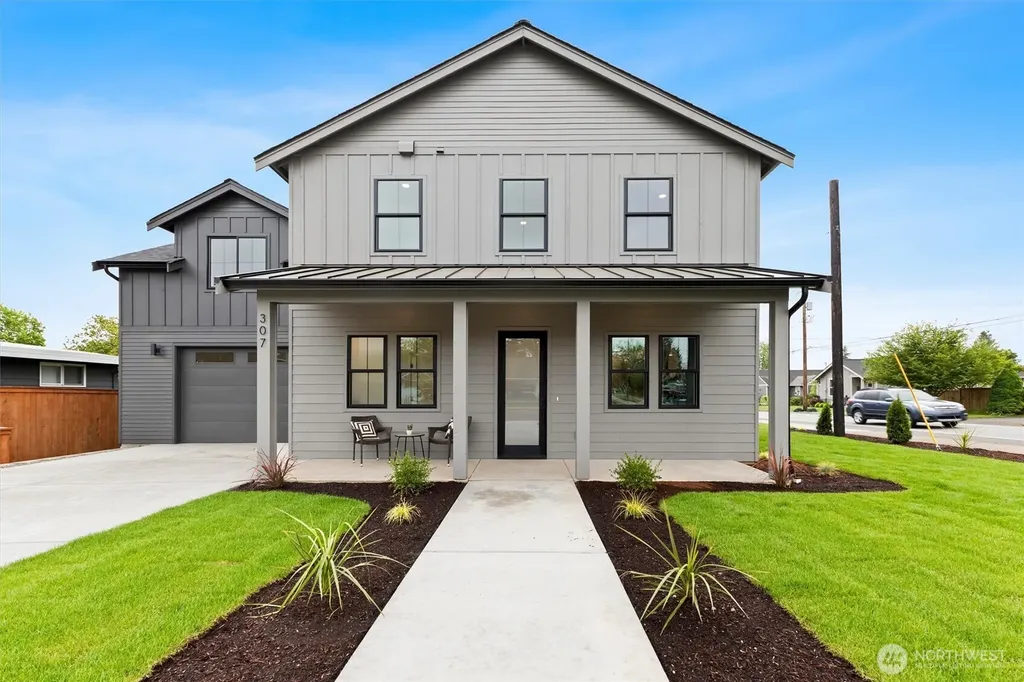 307 S 17th Street Lynden WA 98264