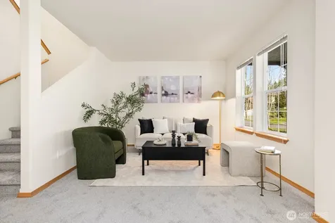 923 Sarah Ct NW Olympia WA 98502