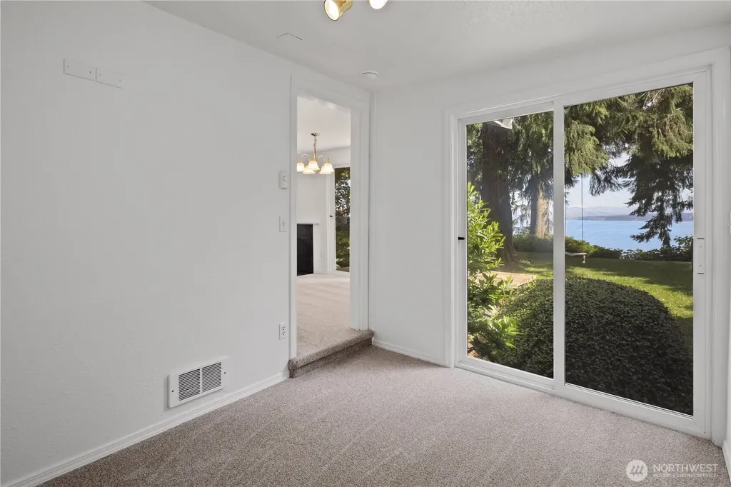 2659 S East Camano Drive Camano Island WA 98282