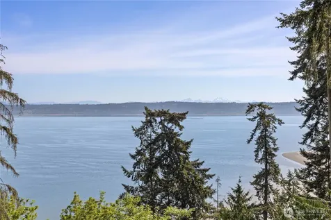 2659 S East Camano Drive Camano Island WA 98282
