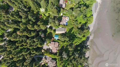 2659 S East Camano Drive Camano Island WA 98282