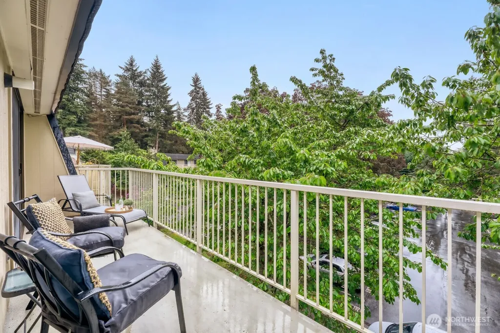 9900 NE 124th Street Kirkland WA 98034