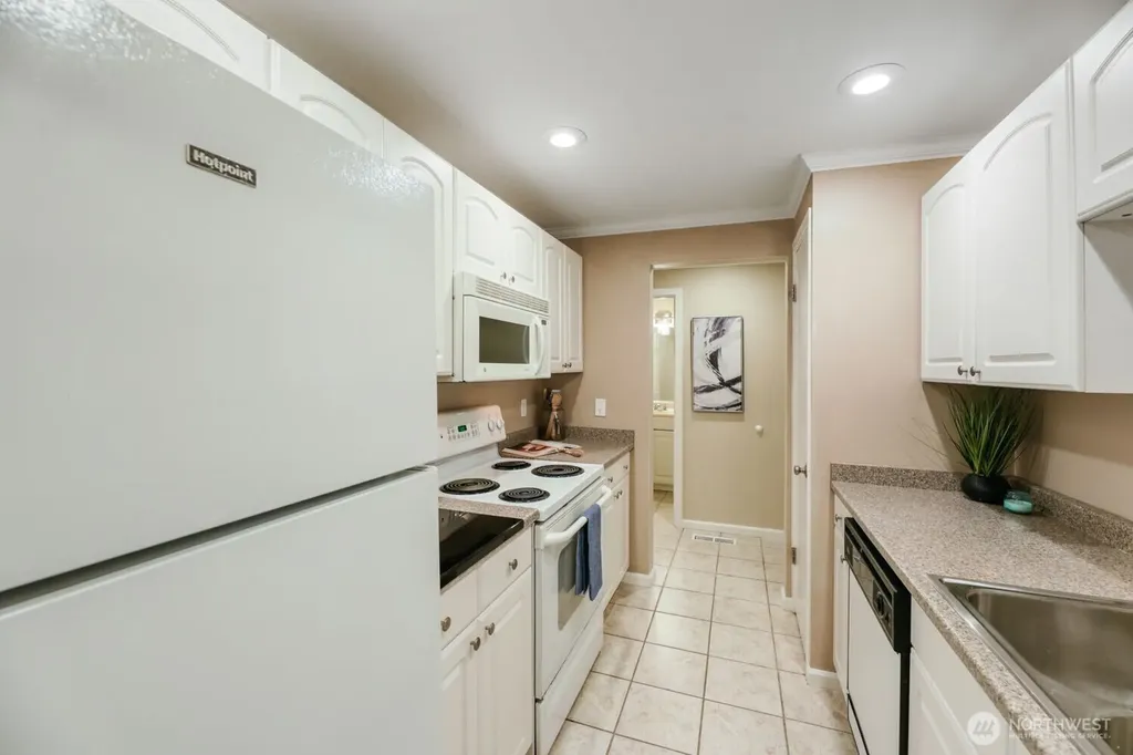 9900 NE 124th Street Kirkland WA 98034