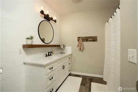 2103 13th Street SW Puyallup WA 98371