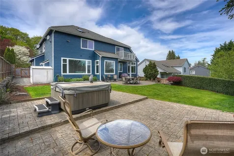2103 13th Street SW Puyallup WA 98371
