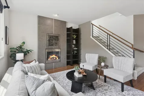 15822 13th Avenue W Lynnwood WA 98087