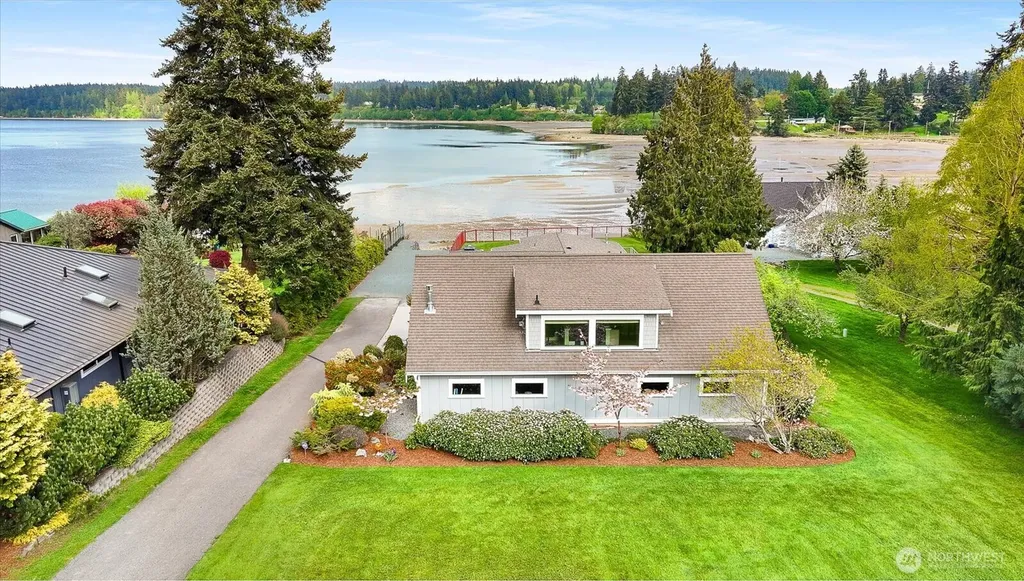 5333 Bercot Road Freeland WA 98249