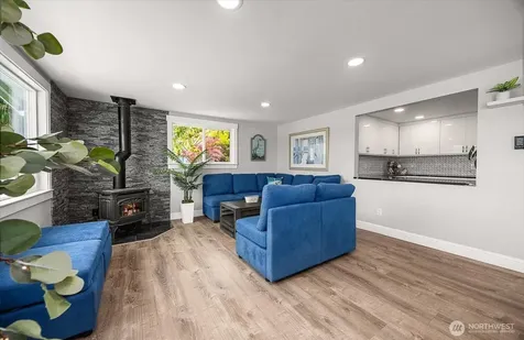 5333 Bercot Road Freeland WA 98249