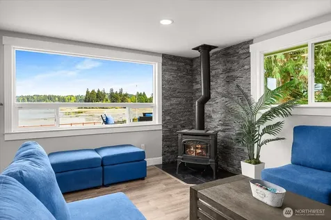5333 Bercot Road Freeland WA 98249