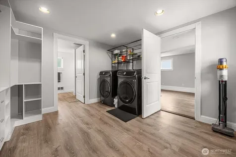 5333 Bercot Road Freeland WA 98249
