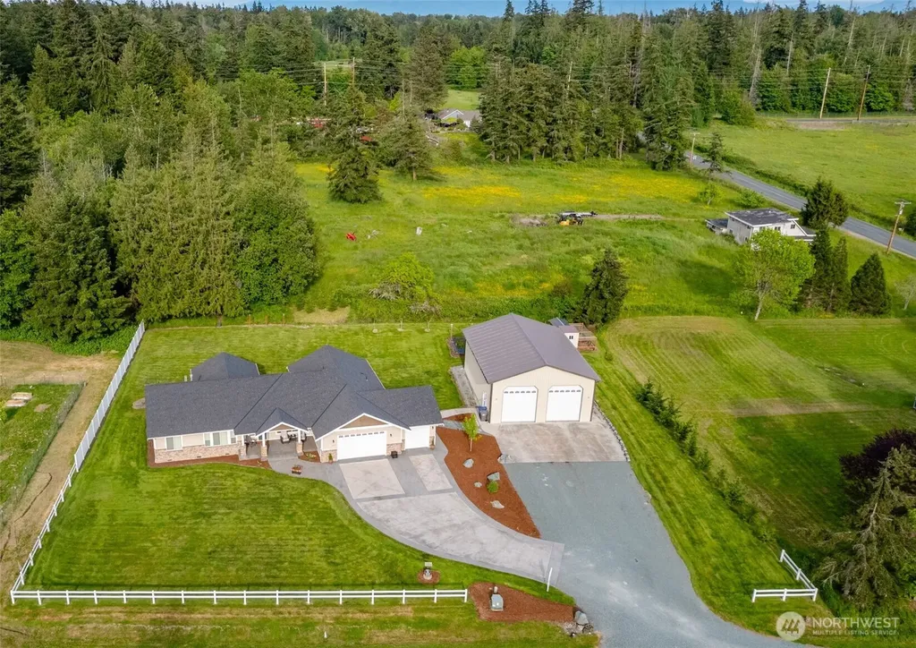 13837 Bay View Road Mount Vernon WA 98273