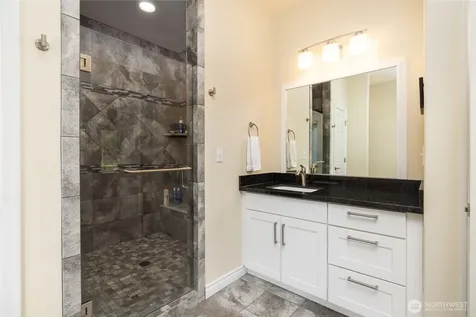 13837 Bay View Road Mount Vernon WA 98273