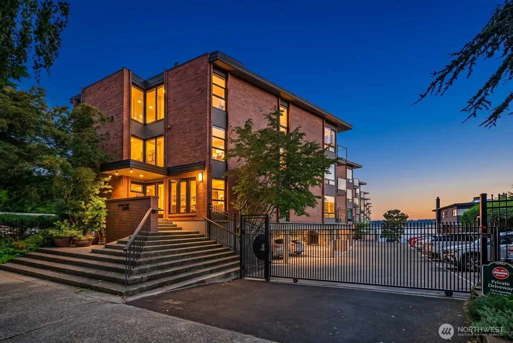 2360 43rd Avenue E Seattle WA 98112