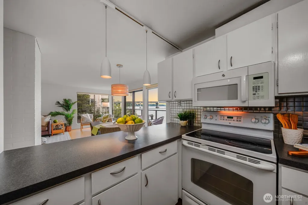 2360 43rd Avenue E Seattle WA 98112