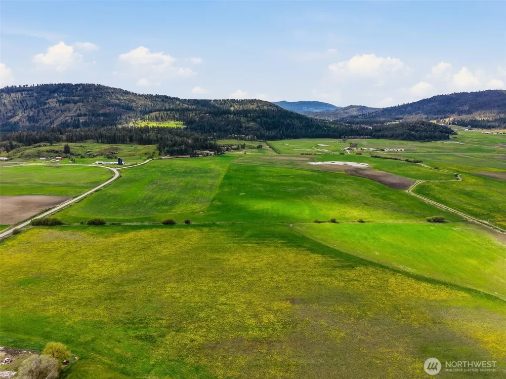 25 Heine Road Chewelah WA 99109