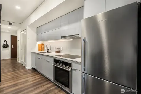 450 S Main Street Seattle WA 98104