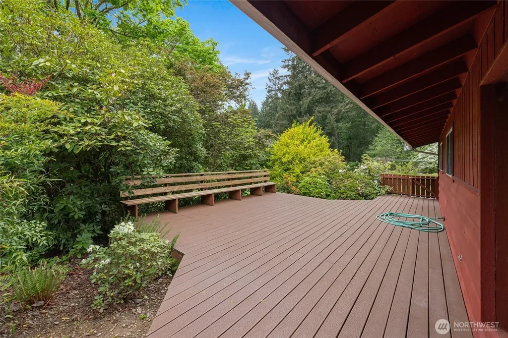 12915 412th St E Eatonville WA 98328