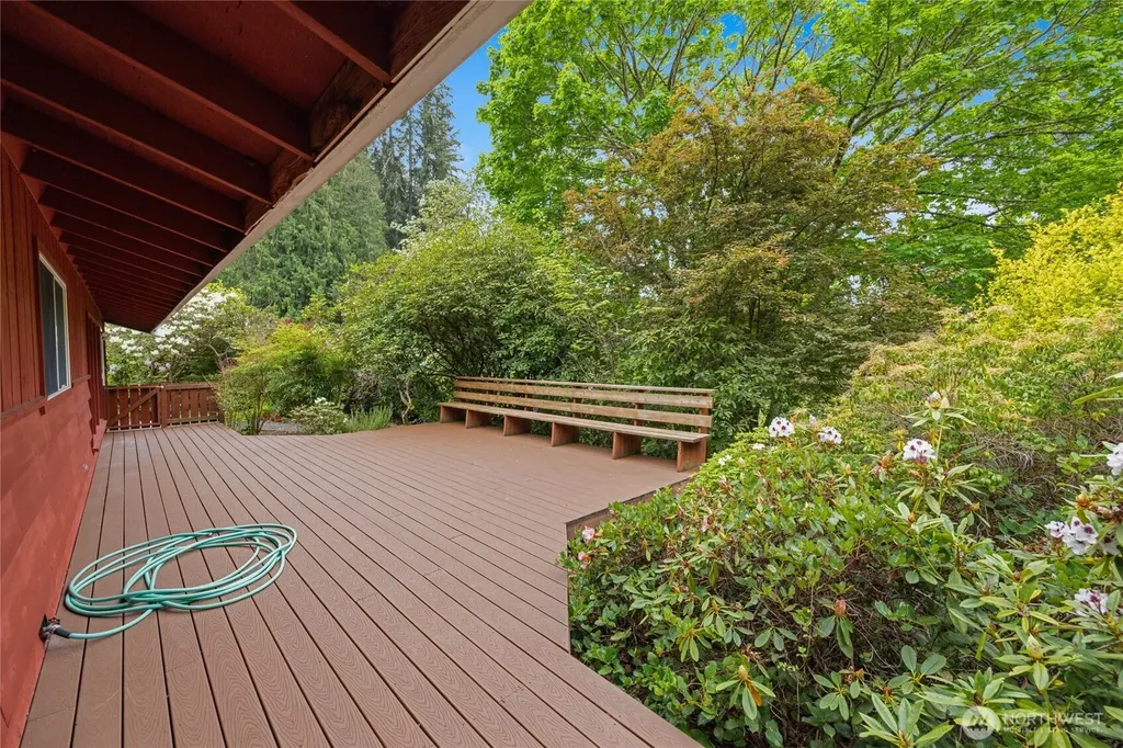 12915 412th St E Eatonville WA 98328