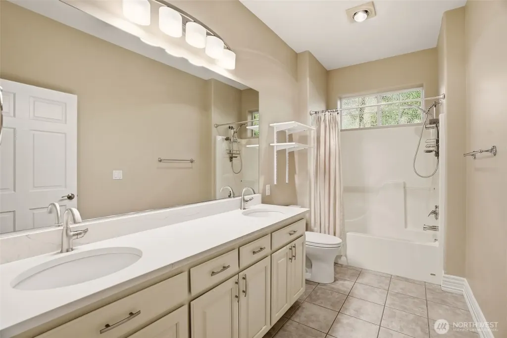 1611 E Heritage Lane Spokane WA 99208