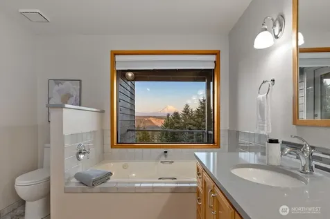 11501 136th Avenue E Puyallup WA 98374