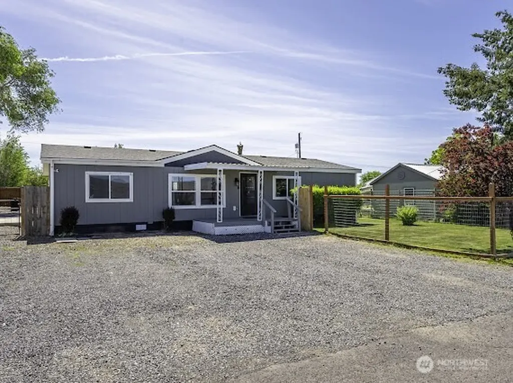 10369 Northern Avenue NE Coulee City WA 99115