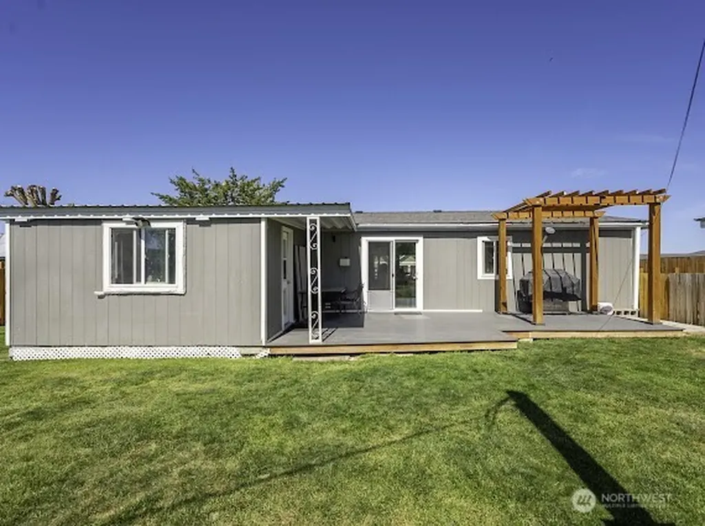 10369 Northern Avenue NE Coulee City WA 99115