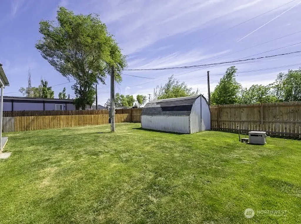 10369 Northern Avenue NE Coulee City WA 99115