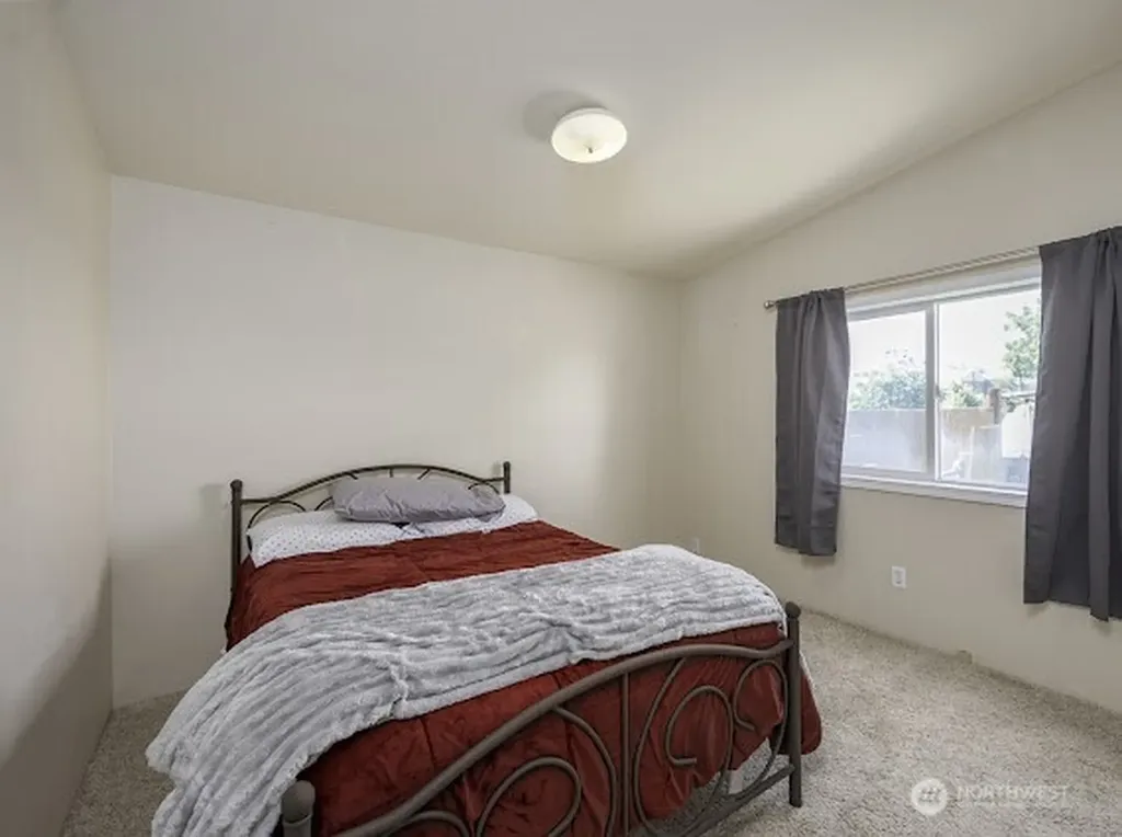 10369 Northern Avenue NE Coulee City WA 99115