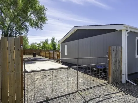 10369 Northern Avenue NE Coulee City WA 99115