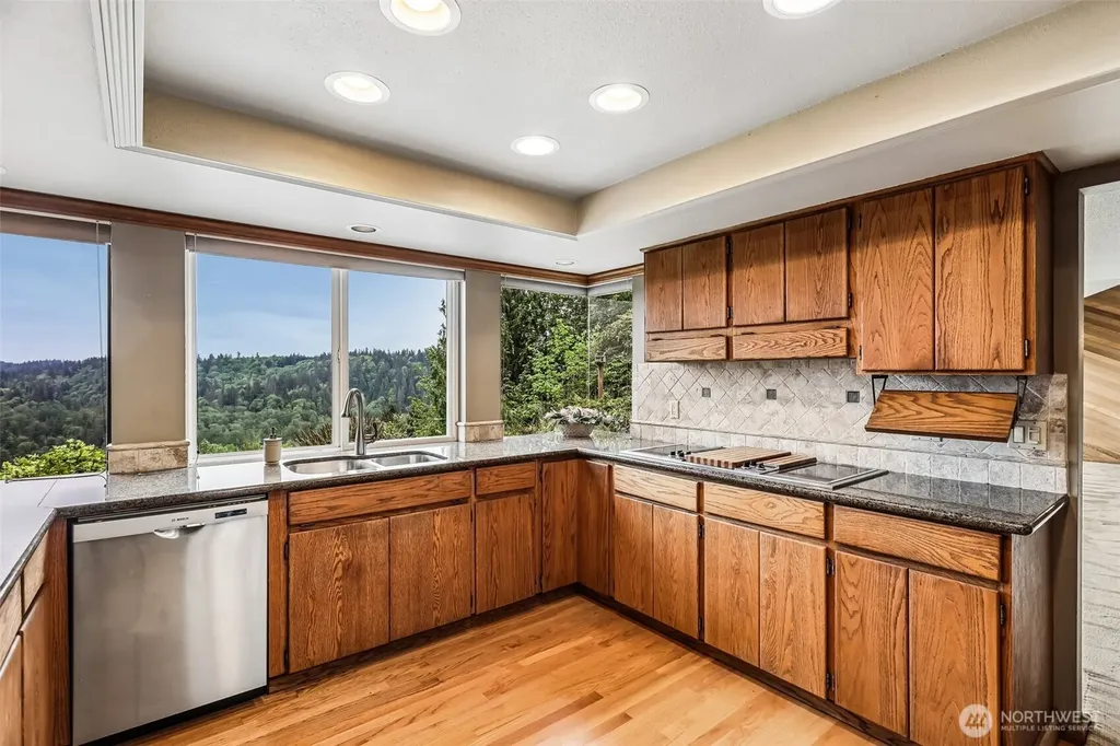 20219 SE 344th Street Auburn WA 98092