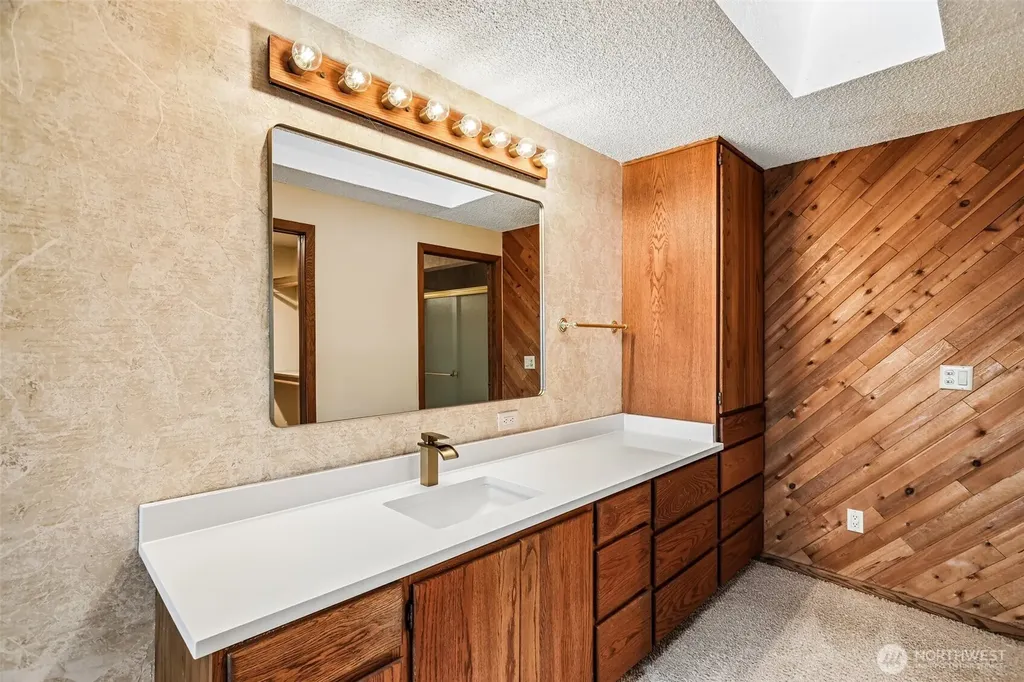 20219 SE 344th Street Auburn WA 98092