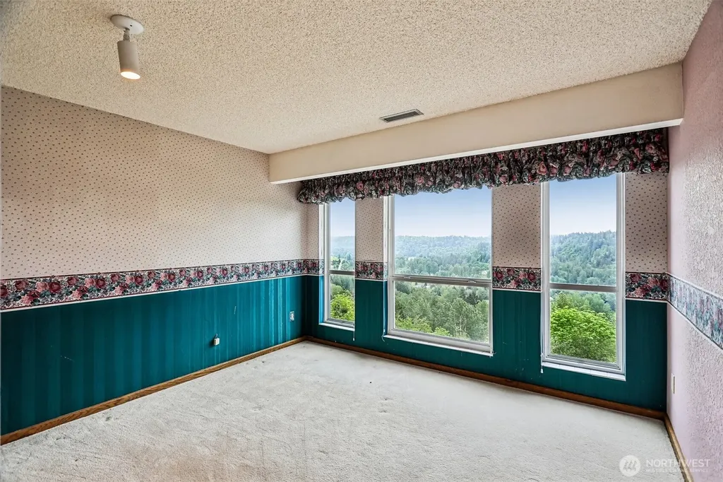 20219 SE 344th Street Auburn WA 98092