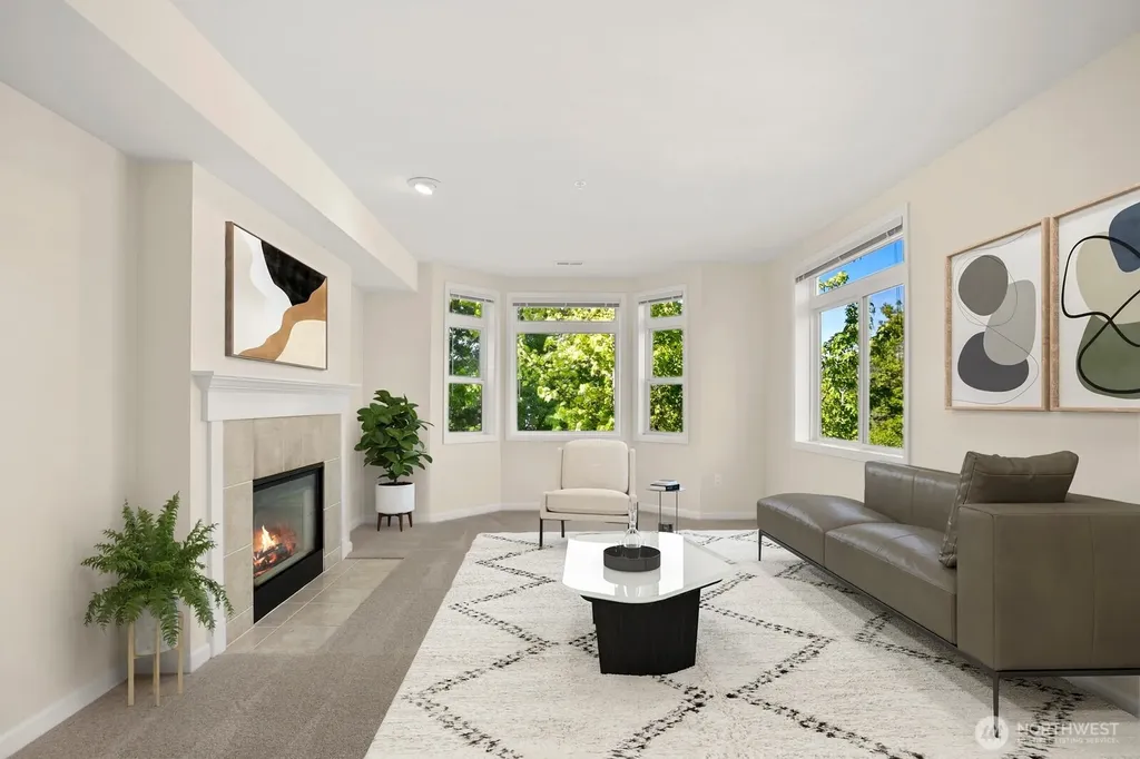 102 State Street S Kirkland WA 98033