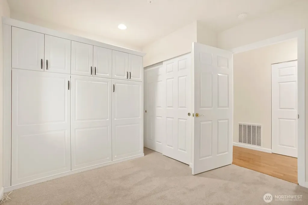102 State Street S Kirkland WA 98033