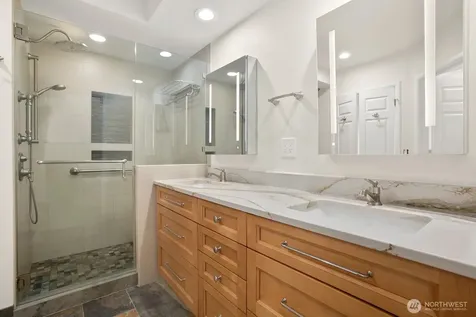 102 State Street S Kirkland WA 98033