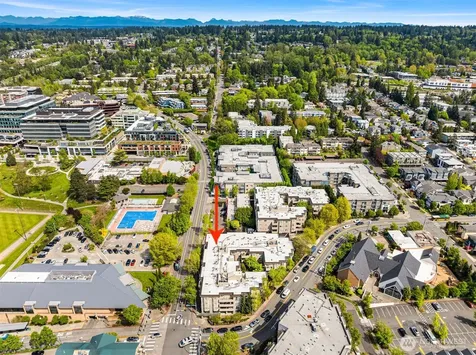 102 State Street S Kirkland WA 98033