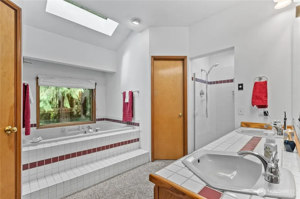 31625 NE 106th Street Carnation WA 98014