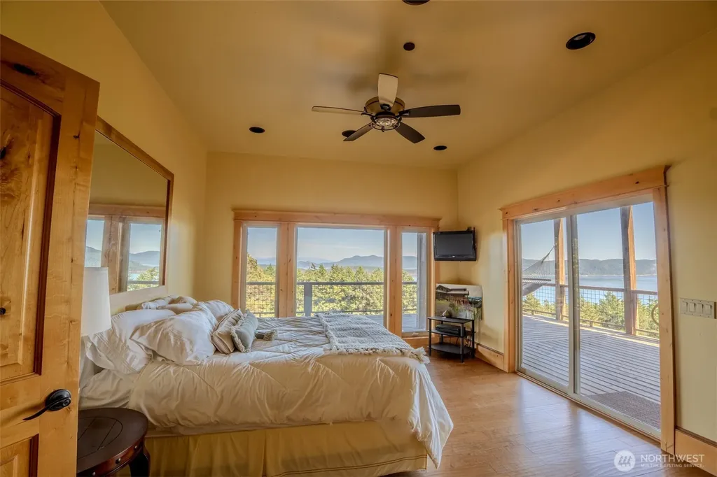 726 Pine Ridge Drive Orcas Island WA 98279