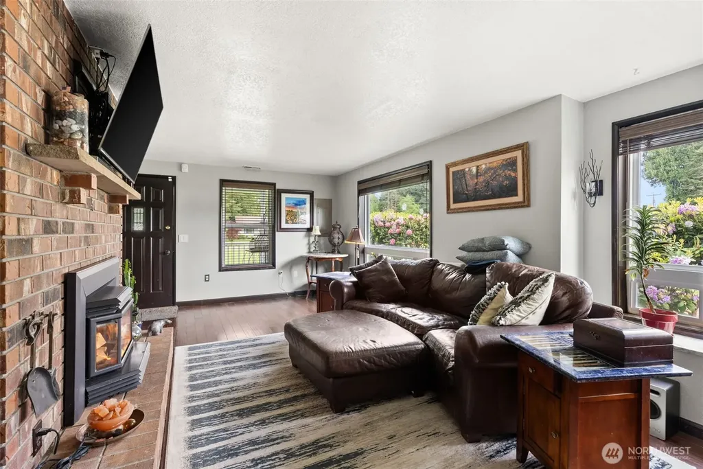 19132 Albany Street SW Rochester WA 98579