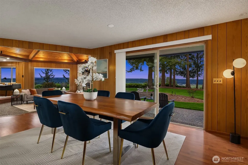 1320 Silver Springs Way Stanwood WA 98292