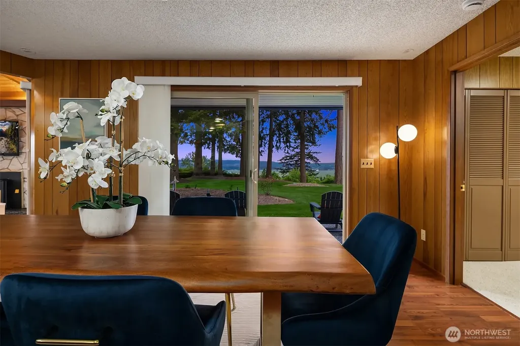 1320 Silver Springs Way Stanwood WA 98292