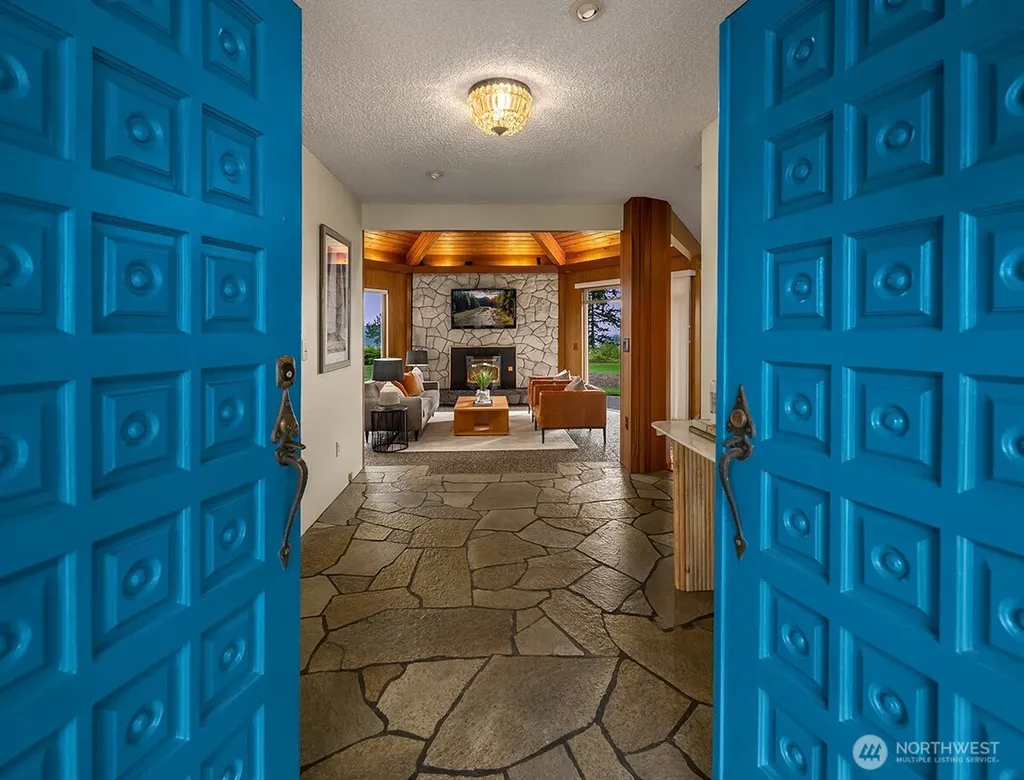 1320 Silver Springs Way Stanwood WA 98292