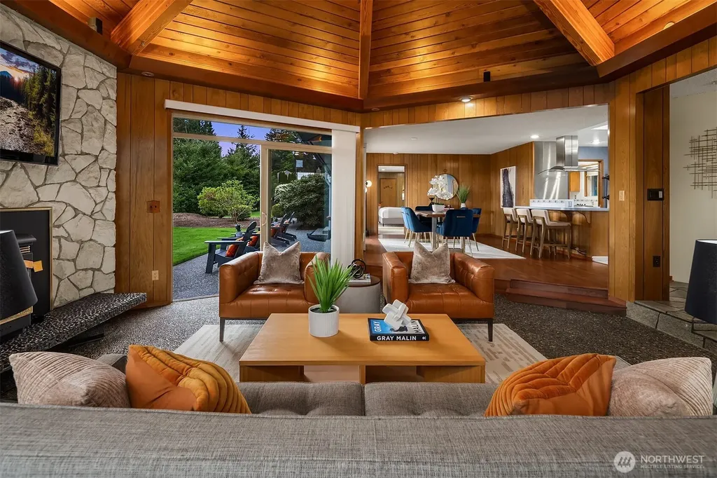 1320 Silver Springs Way Stanwood WA 98292
