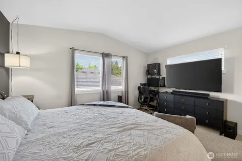 17316 115th Avenue E Puyallup WA 98374
