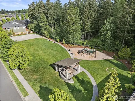 17316 115th Avenue E Puyallup WA 98374