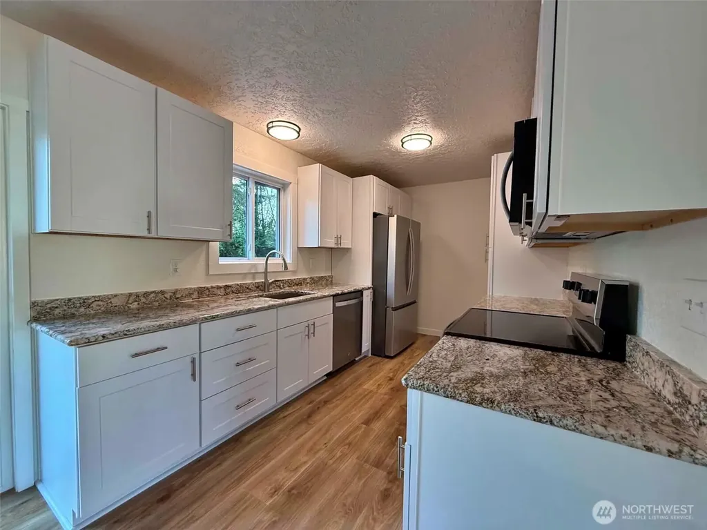 201 7th Street Morton WA 98356